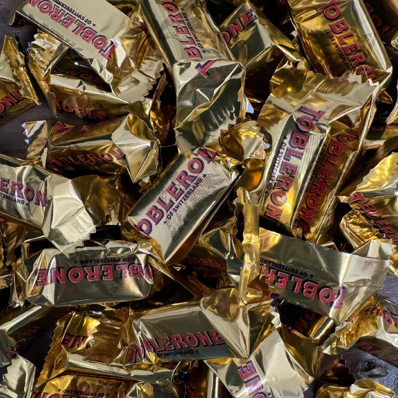 34x Toblerone Tiny Milk Chocolates (1 Bag of 272g)