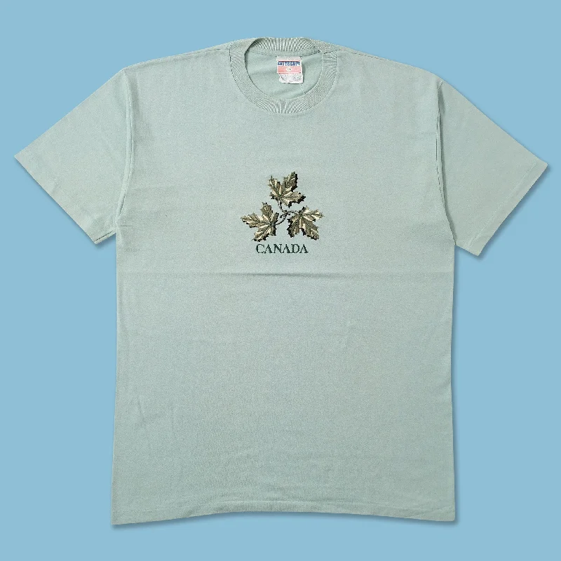 Vintage Canada T-Shirt Large
