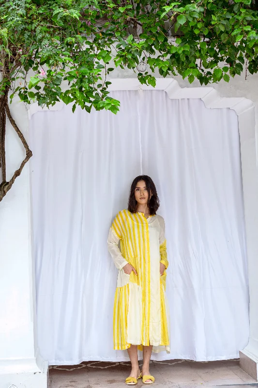 Color blocked dress with spaghetti lining