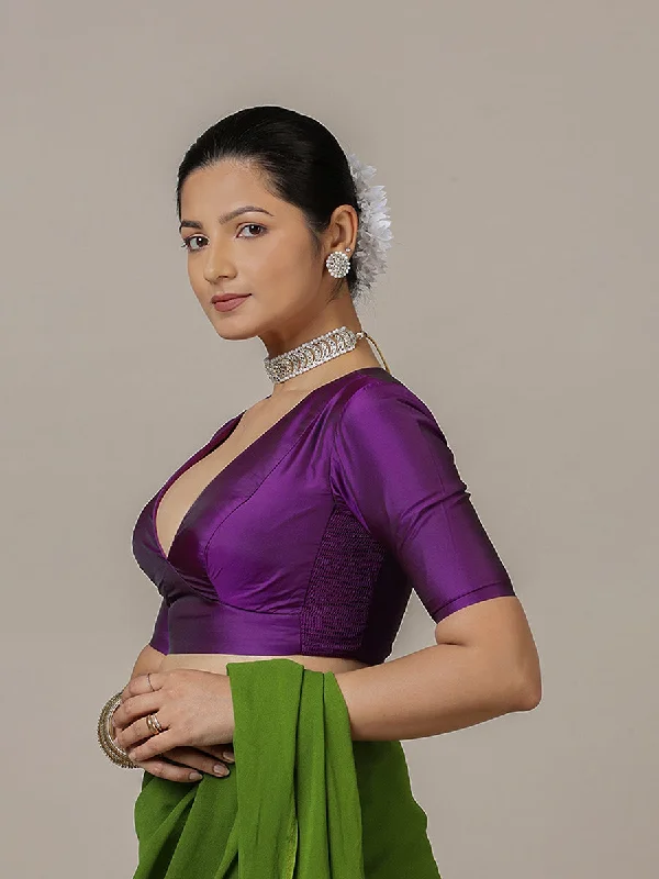 Zeenat x Rozaana | Purple Elbow Sleeves FlexiFit™ Saree Blouse with Plunging Neckline