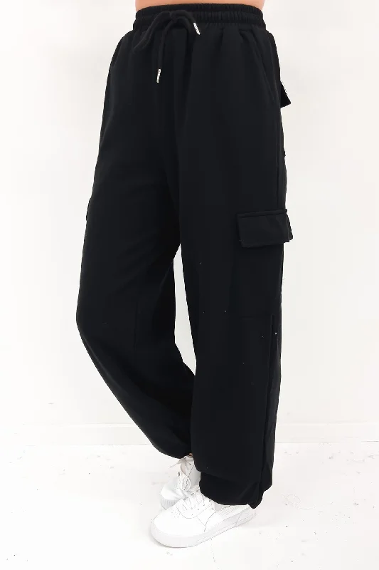 Benjamin Trackpant Black