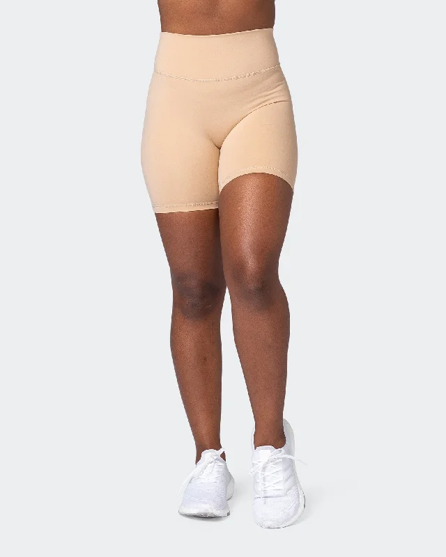 Game Changer Scrunch Bike Shorts - Biscotti