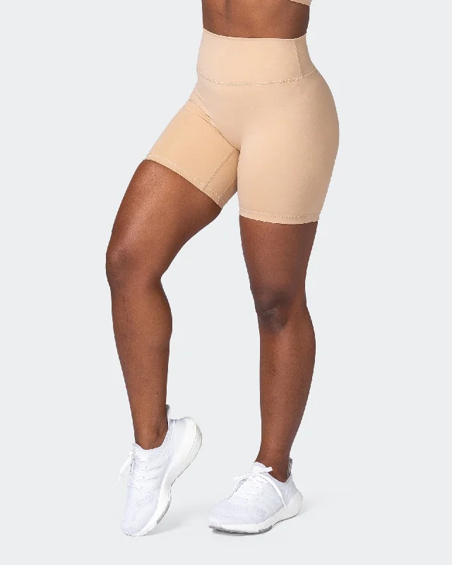 Game Changer Scrunch Bike Shorts - Biscotti