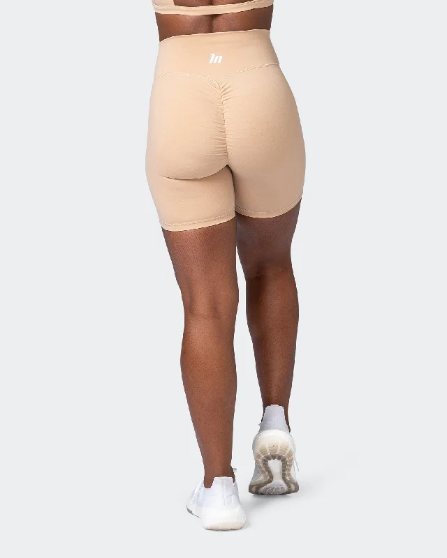 Game Changer Scrunch Bike Shorts - Biscotti